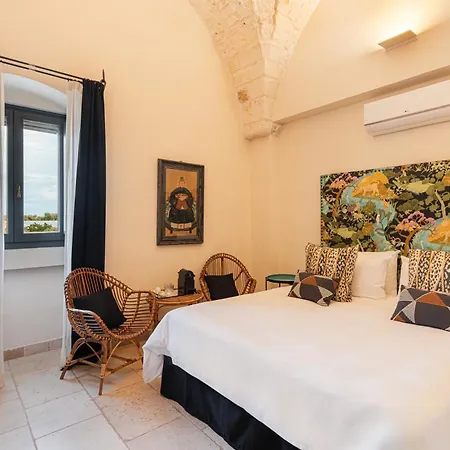 Hotell Masseria Santo Scalone 4*