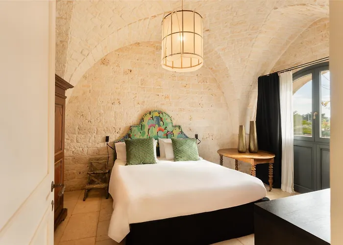 Masseria Santo Scalone Hotel 4*