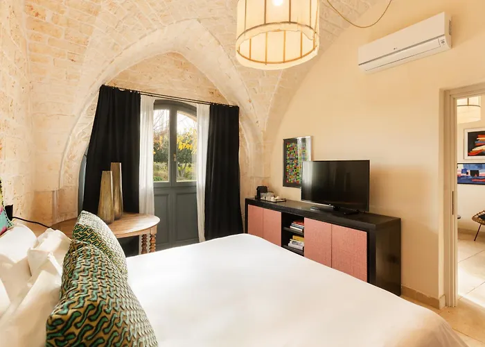 Hotel Masseria Santo Scalone 4*